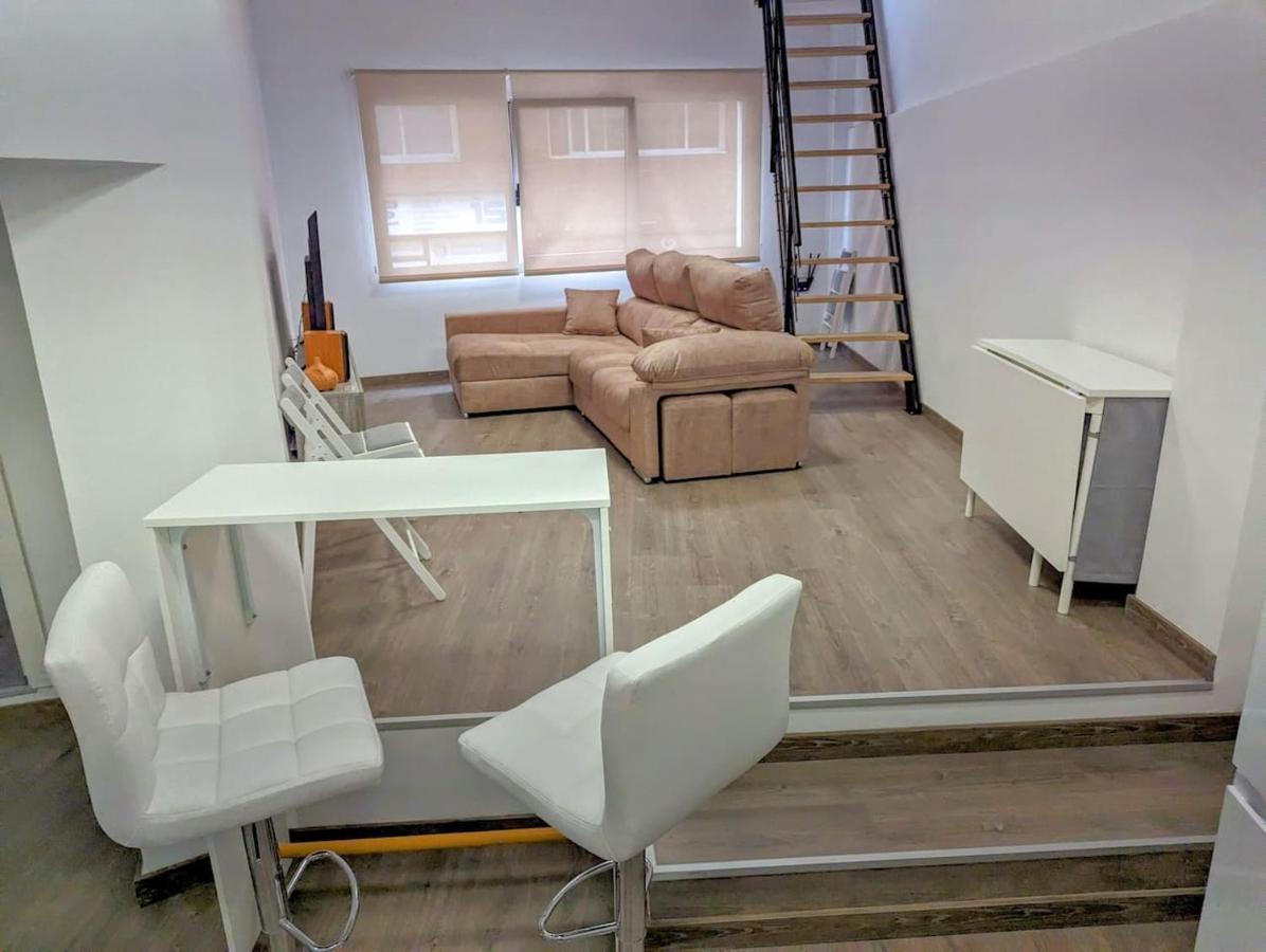 Apartmán Singular Triplex En Zona Centrica Vigo Exteriér fotografie